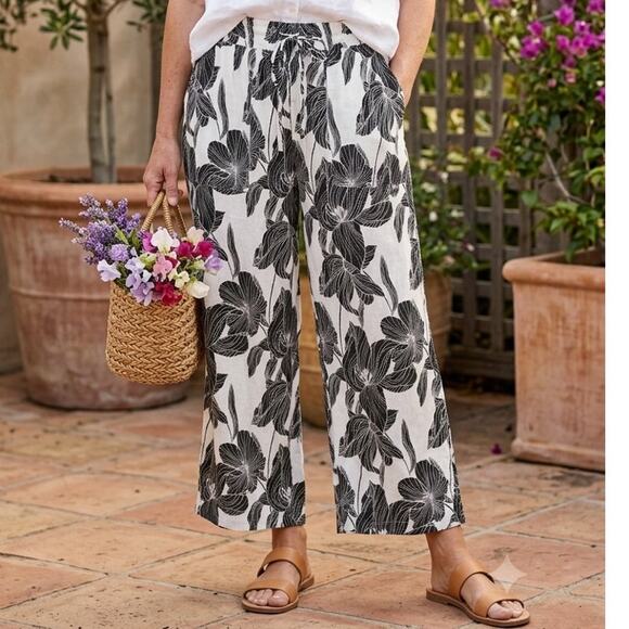 Tahari Pants - Tahari wide leg linen pants tropical floral contrast print lagenlook coastal